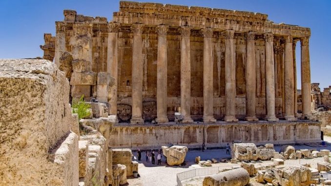 Lebanon Travel Guide - A Week Long Road Trip Baalbek Lebanon Ruins e1546966908632 678x381 - Lebanon Travel Guide - A Week Long Road Trip