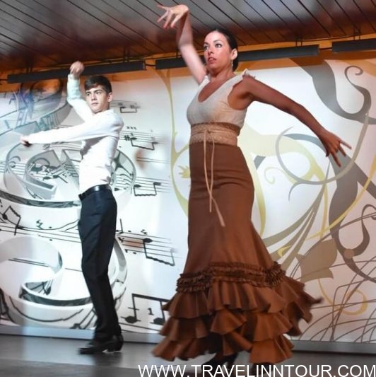Things To Do In Seville | Food, Restaurants, Night Life Flamenco Dance e1555141564335 - Things To Do In Seville | Food, Restaurants, Night Life