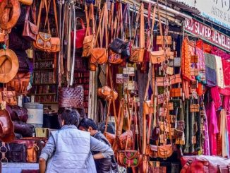 Shopping Tourism, Top 5 Famous Shopping Destinations in India Shopping Tourism, Top 5 Famous Shopping Destinations in India
