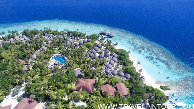 Top Maldives Holiday Resorts Bandos Island Resort Maldives e1570237142191 - Top Maldives Holiday Resorts