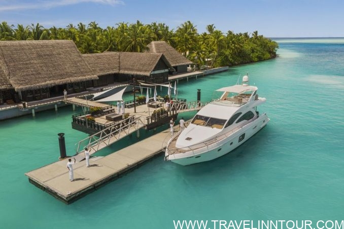20 Best Maldives Resorts For Families And Couples One Only Reethi Rah Maldives e1570868694702 - 20 Best Maldives Resorts For Families And Couples