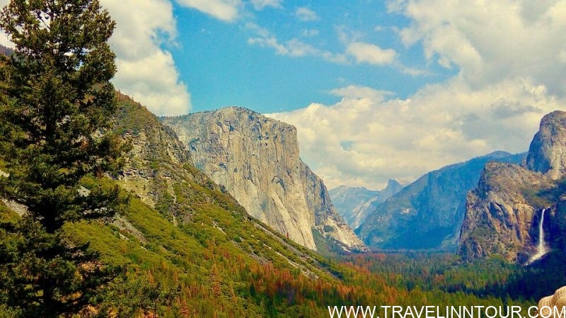 Yosemite National Park - A Must For Visitors To The USA View from Tunnel Side e1587266952765 - Yosemite National Park - A Must For Visitors To The USA